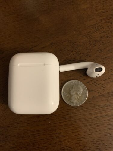 Apple AirPods (2nd Generation) Wireless Ear Buds. Bluetooth Headphones with Lightning Charging Case Included. Over 24 Hours of Battery Life. Effortless Setup for iPhone photo review