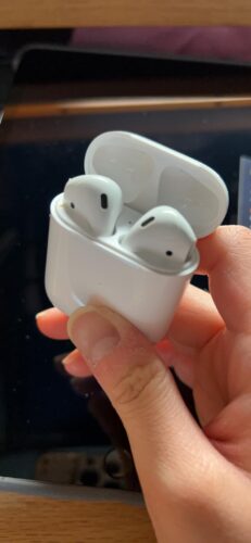 Apple AirPods (2nd Generation) Wireless Ear Buds. Bluetooth Headphones with Lightning Charging Case Included. Over 24 Hours of Battery Life. Effortless Setup for iPhone photo review